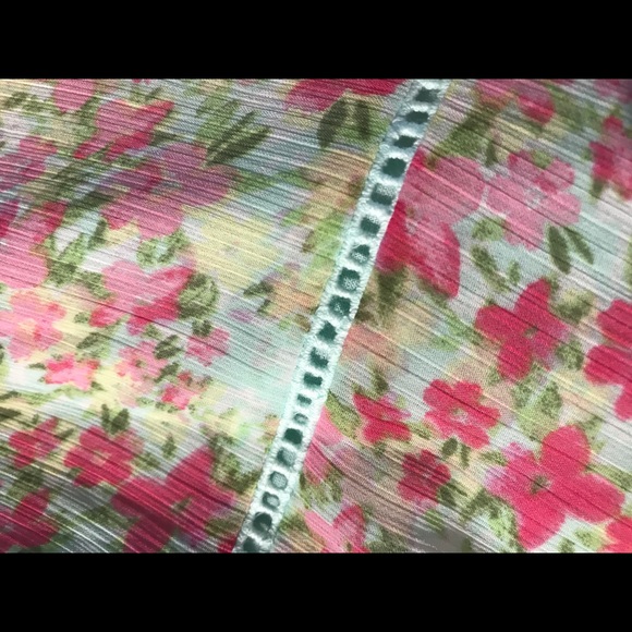 Gap Ruffle Dress - Picture 2 of 4